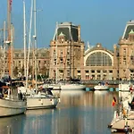 Apartment In Mariakerke With Stunning Sea Views *