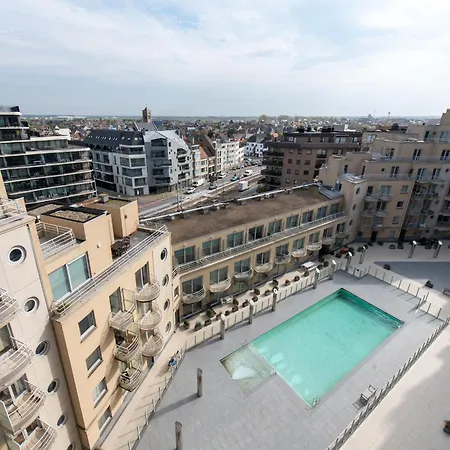 In Mariakerke With Stunning Sea Views Appartement Ostende