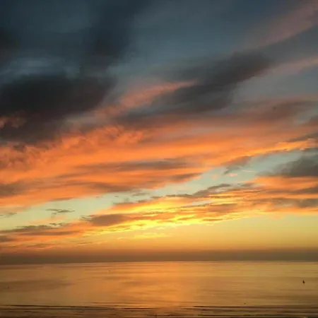 Appartement In Mariakerke With Stunning Sea Views Ostende